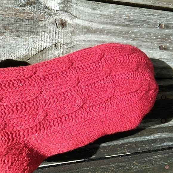 Nwt Red Fully Lined Bootie - Picture 5 of 6